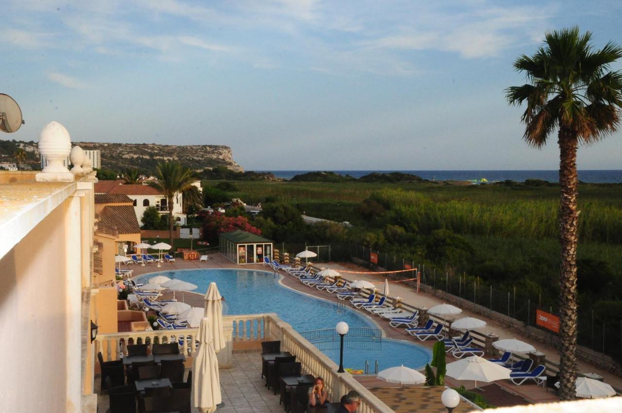 Hotel Arenas De Son Bou Zewnętrze zdjęcie