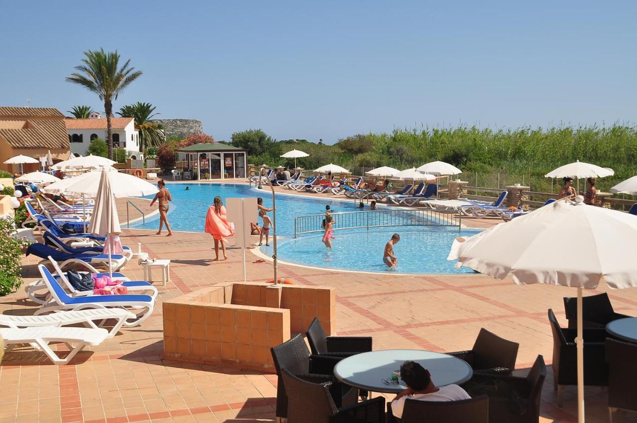 Hotel Arenas De Son Bou Zewnętrze zdjęcie