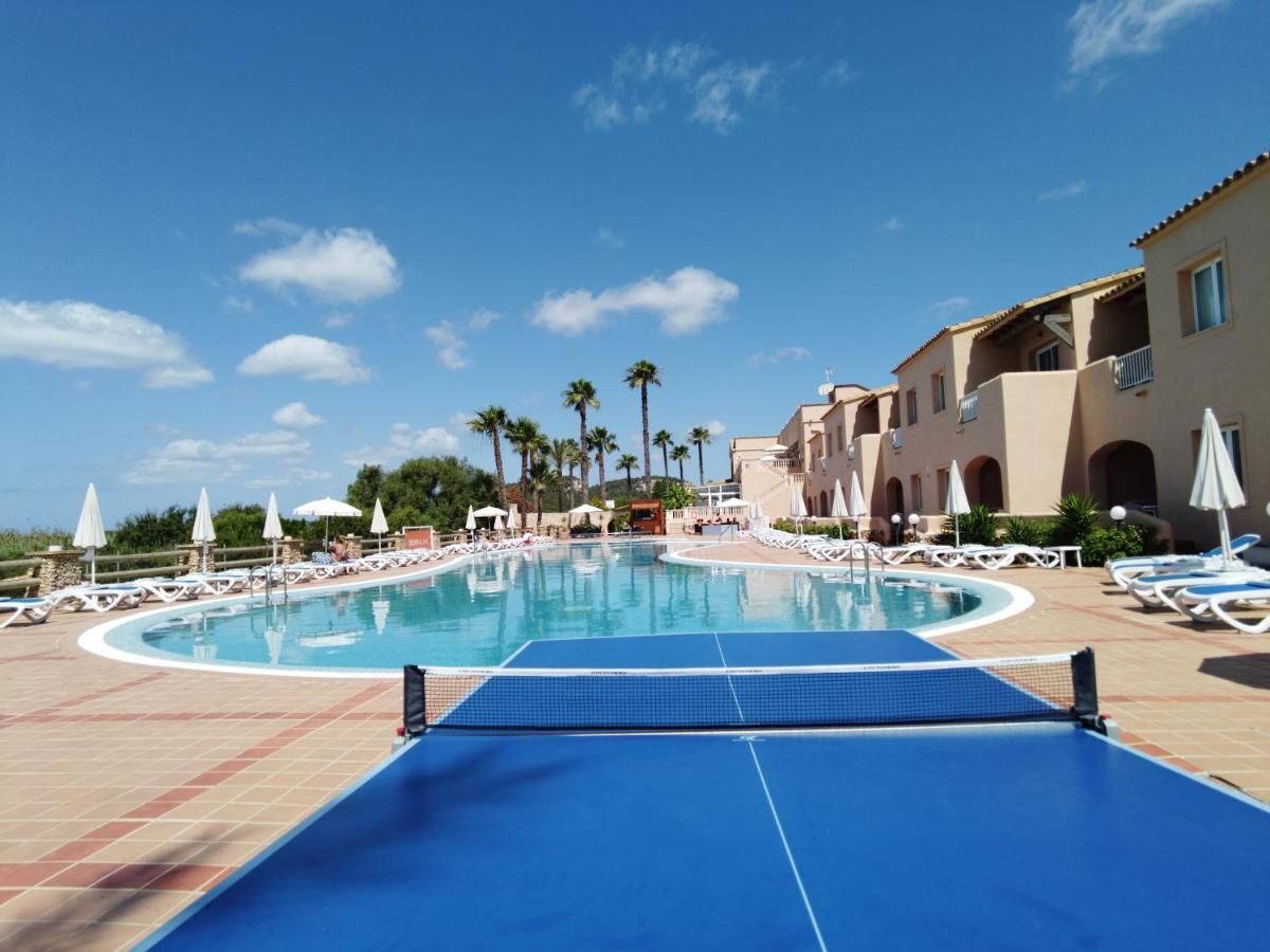 Hotel Arenas De Son Bou Zewnętrze zdjęcie