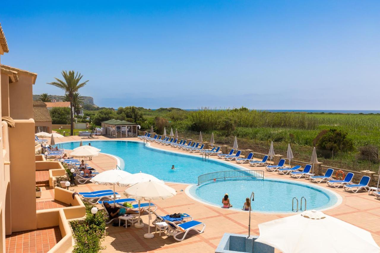 Hotel Arenas De Son Bou Zewnętrze zdjęcie