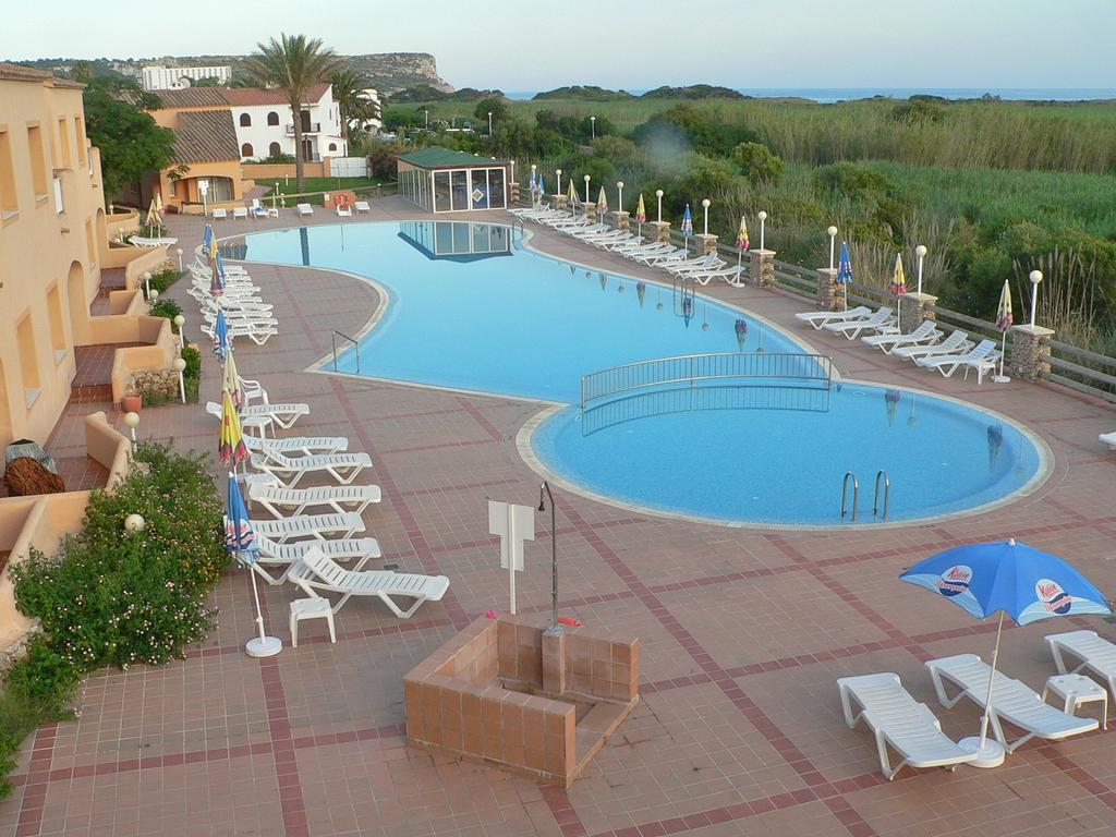 Hotel Arenas De Son Bou Zewnętrze zdjęcie